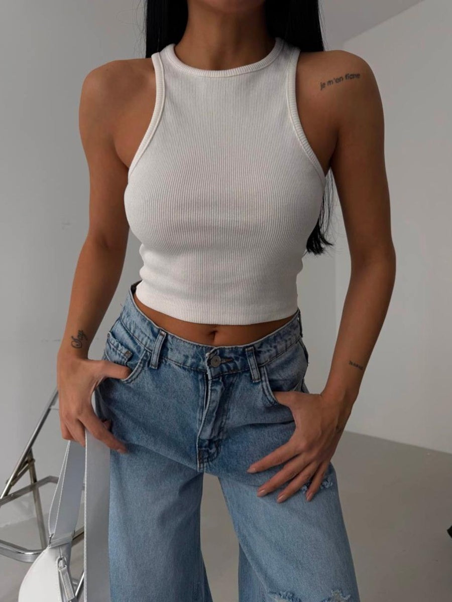 Elara Tee